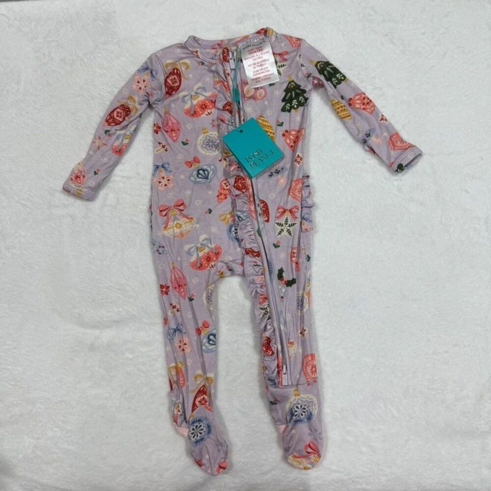 NWT Posh Peanut Holly Christmas Ornaments Ruffled Bamboo Footed Sleeper 0-3M